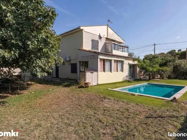 Maison 5 pièces 95 m²