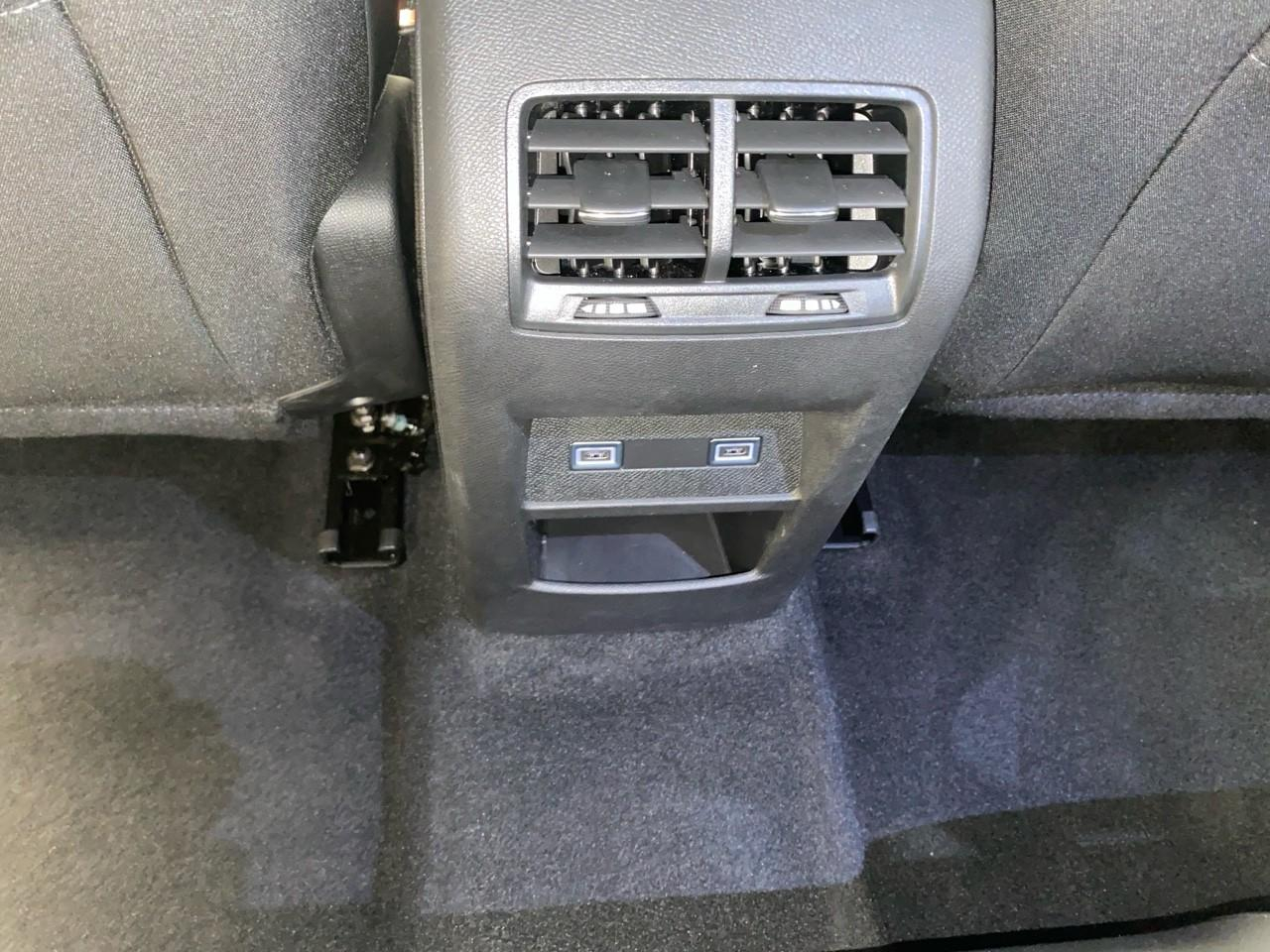 Peugeot 308 sw hybrid 145 e-dcs6 allure — photo 21