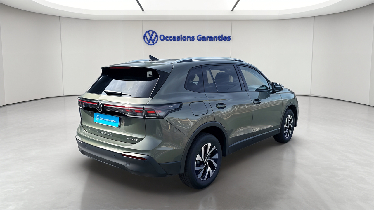 Volkswagen Tiguan 1.5 eHybrid 204ch DSG6 — photo 5