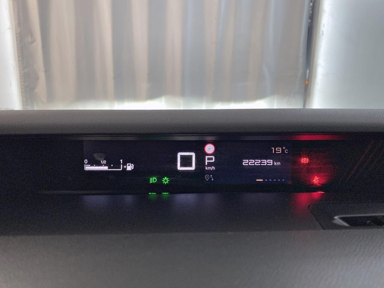 Citroën C3 Aircross hybride 145 ch aut max — photo 13