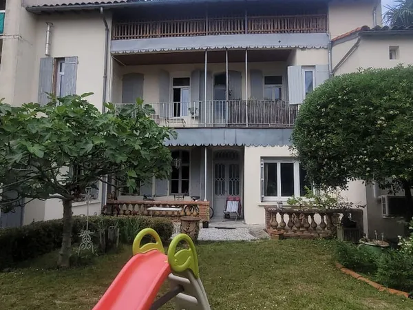 En centre ville de Montauban Immeuble