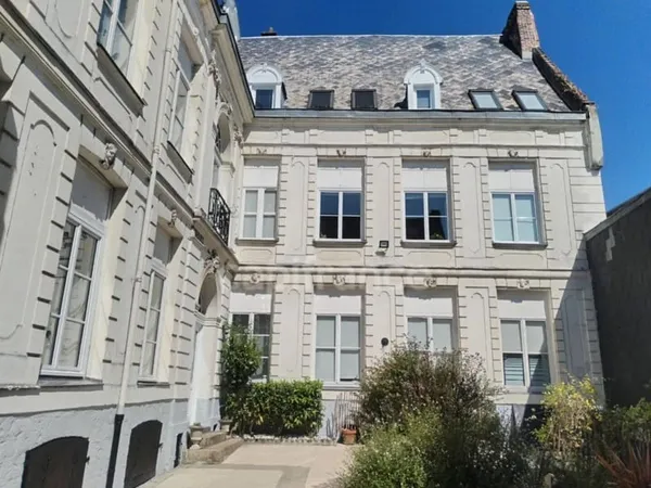 Duplex 7 pièces 124 m²