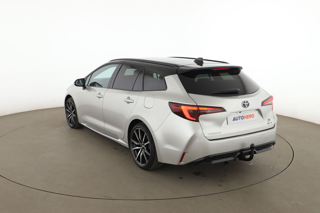 Toyota Corolla Touring Sports 2.0 Hybride GR Sport — photo 3