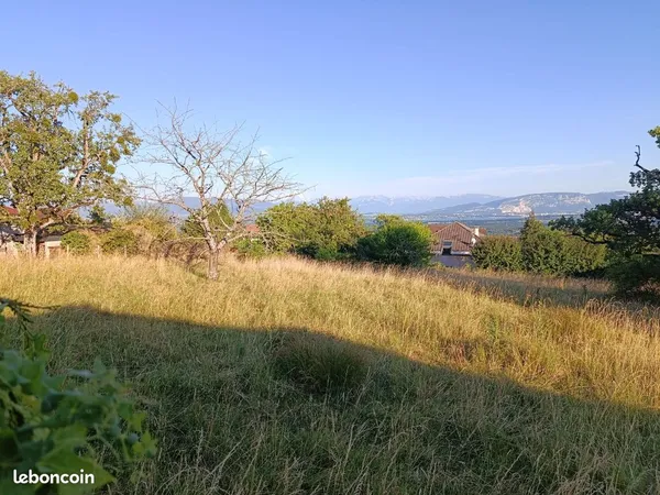 Terrain constructible - vue lac Léman et Mont Blanc