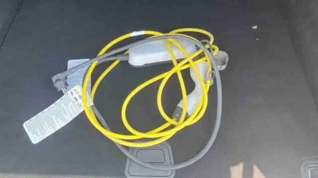 Volvo Xc60 t6 recharge awd 253 ch + 145 ch geartronic 8 — photo 30