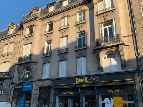 Hyper centre Grand T3 TBE