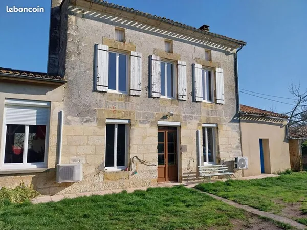 Maison 5 pièces 180 m²