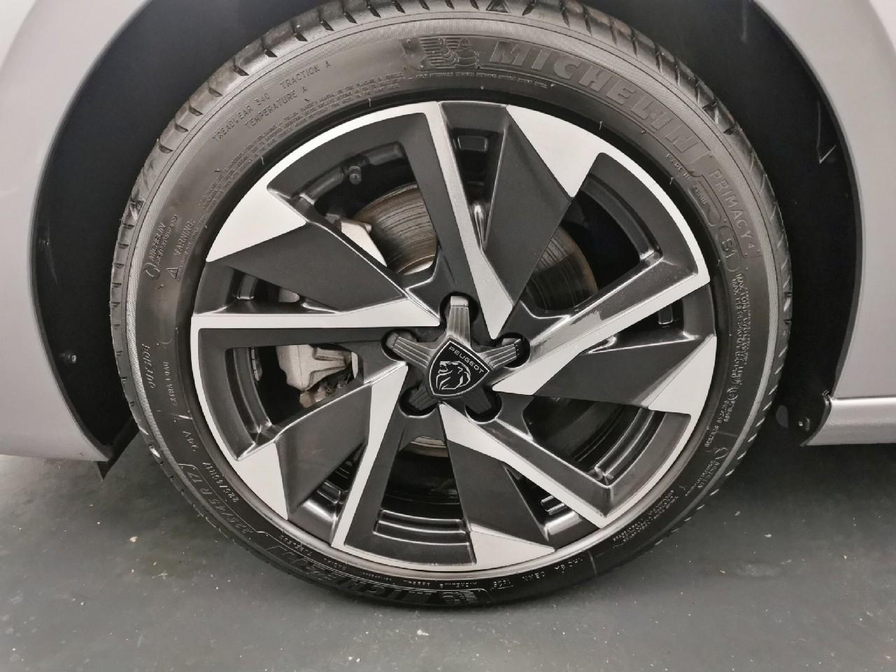 Peugeot 308 bluehdi 130ch s&s eat8 allure — photo 16