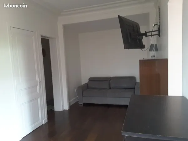 A vendre appartement meublé 35m2 a deuil la barre