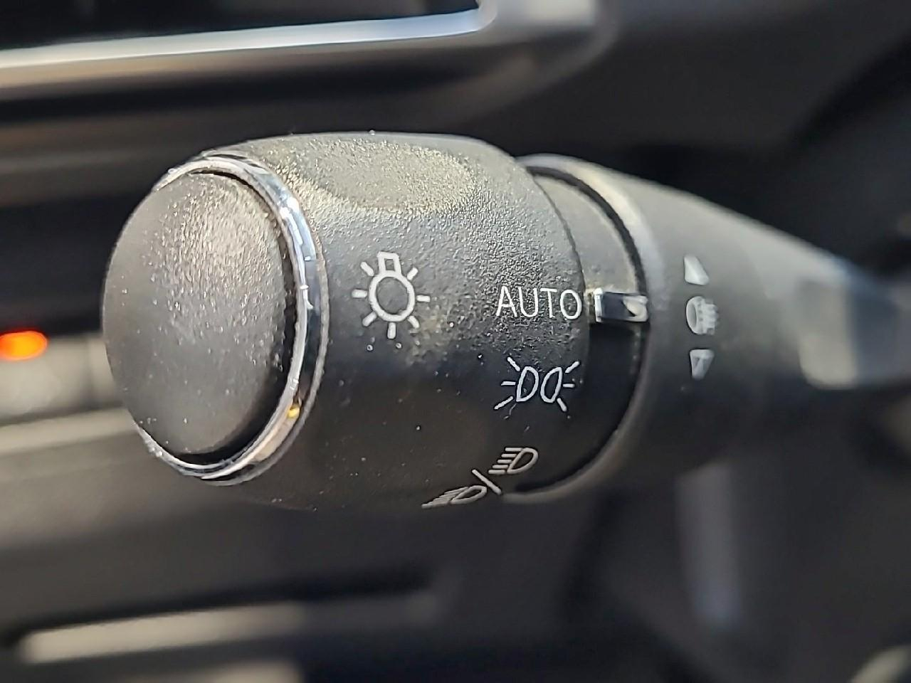 Peugeot 3008 bluehdi 130ch s&s eat8 allure — photo 29