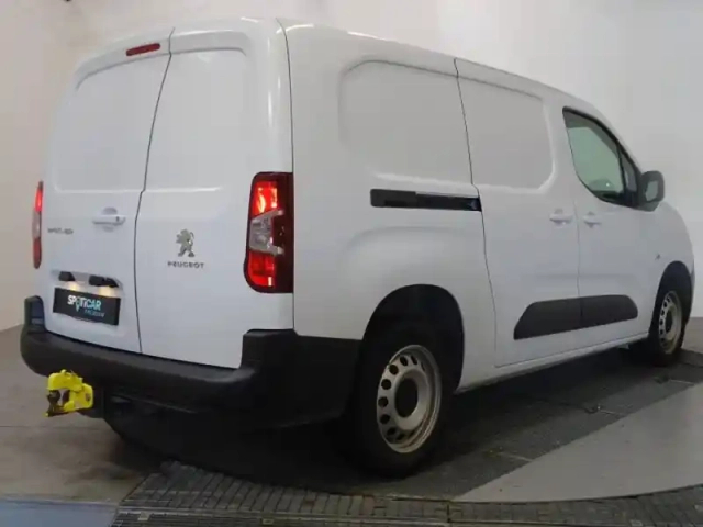 Peugeot Partner xl 950kg bluehdi 130ch s&amp;s eat8 — photo 8