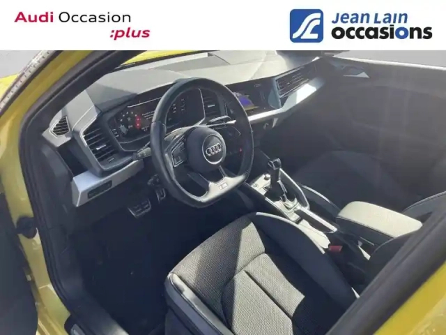Audi A1 sportback 40 tfsi 207 ch s tronic 7 — photo 11