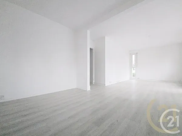 Appartement 4 pièces 82 m²