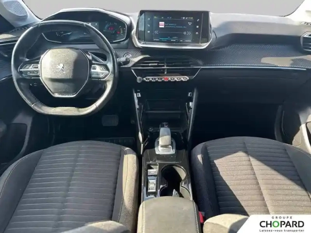 Peugeot 208 electrique 50 kwh 136ch — photo 12