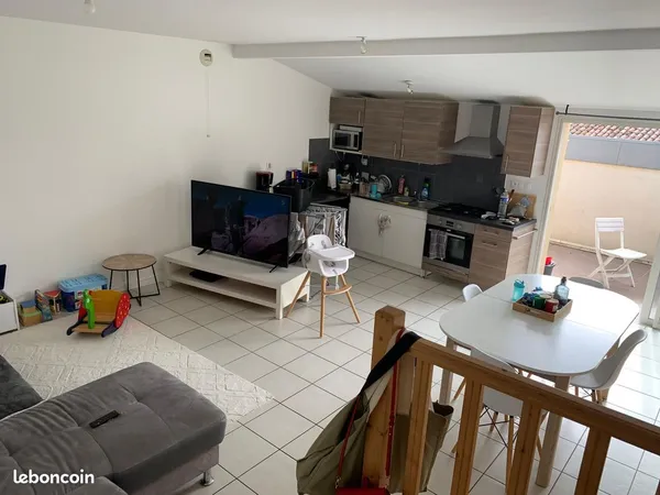 Appartement T4 74m² avec terrasse
