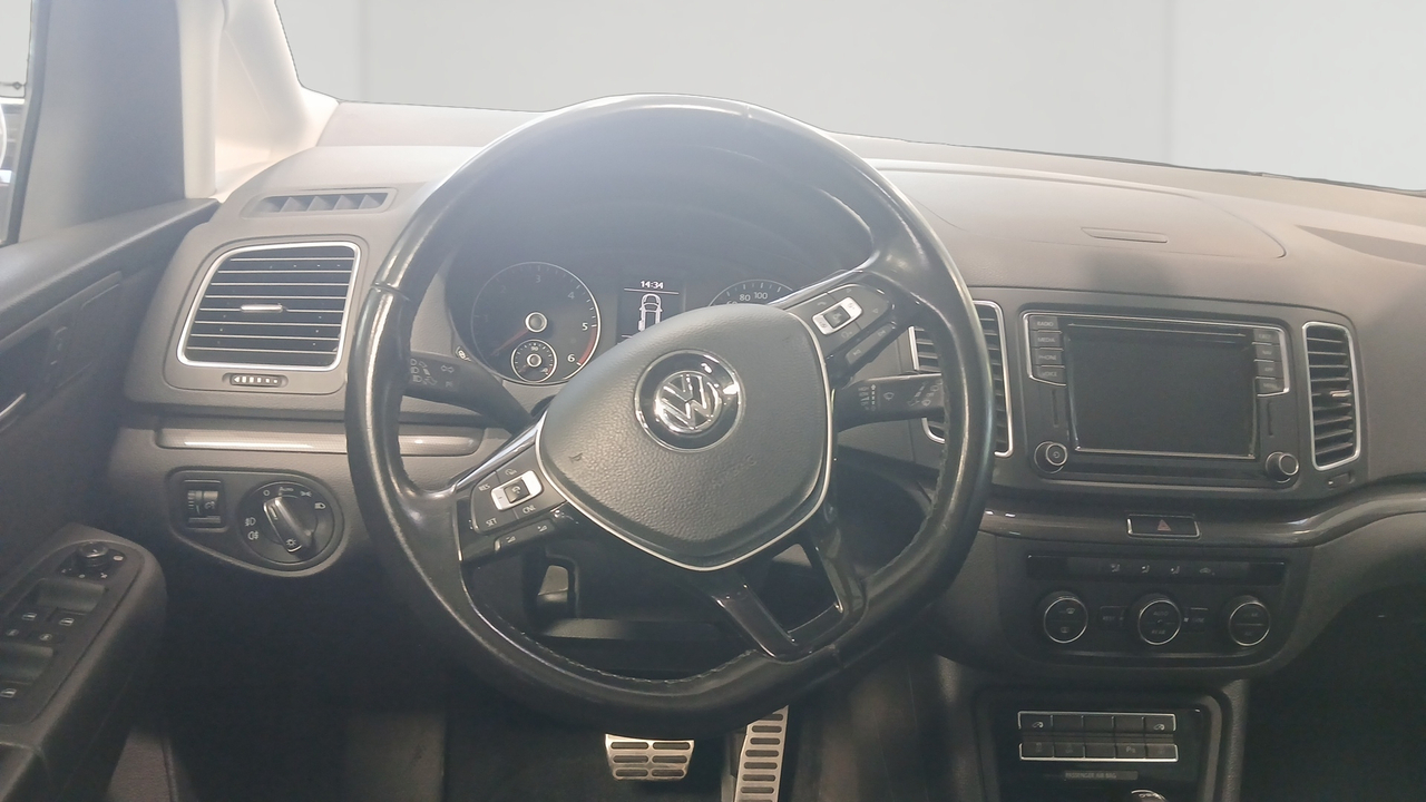 Volkswagen Sharan 2.0 TDI 150 BlueMotion Technology DSG6 — photo 10