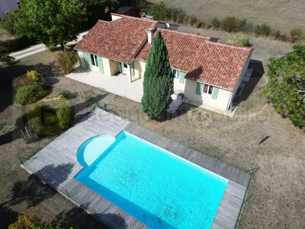 Chaleureuse maison dans un environnement de 1er choix