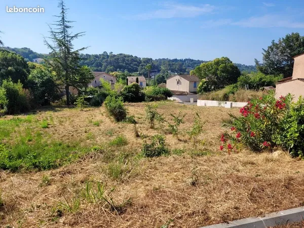 Terrain 466 m² Grasse