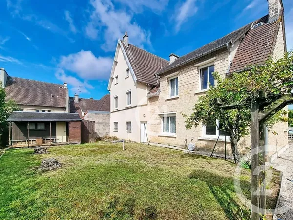 Maison 9 pièces 207 m²