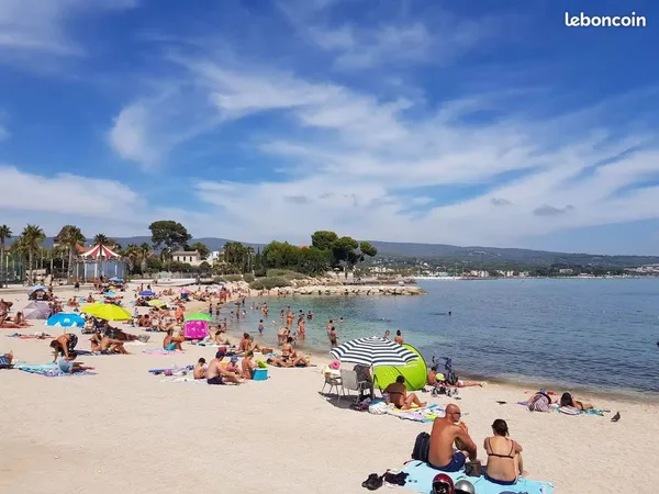 Fonds de commerce - la ciotat - face plage des capucins - emplacement premium