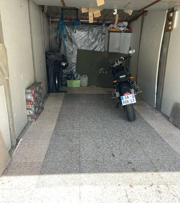 Photo 2