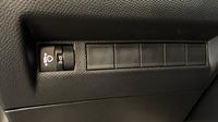 Peugeot 208 1.2 Hybrid 110ch Style e-DCS6 — photo 30