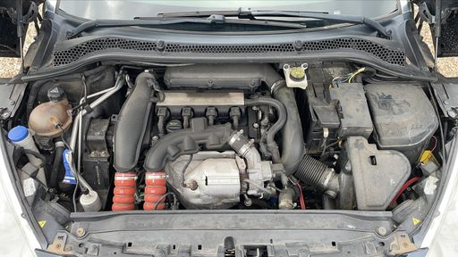 Peugeot RCZ 1.6 THP 156 - N/A – 2011 – 106070 km – Essence – Boîte Manuelle — photo 34