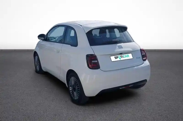 Fiat 500 e 95 ch — photo 4