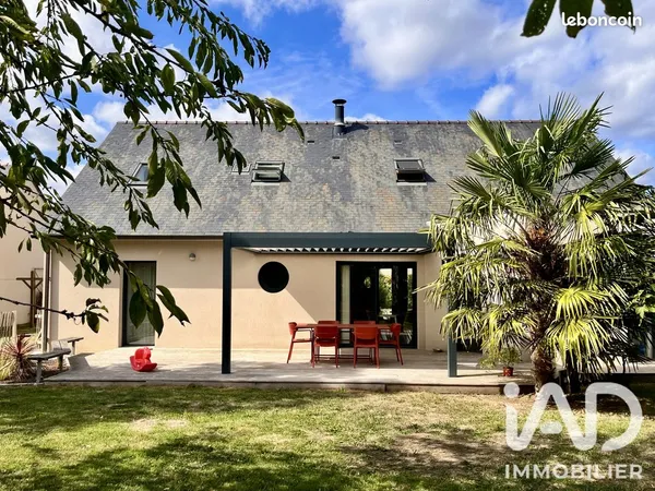 Maison 7 pièces 141 m²