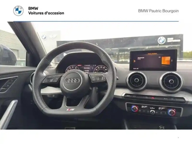 Audi Q2 35 tfsi 150ch s line plus s tronic 7 — photo 6
