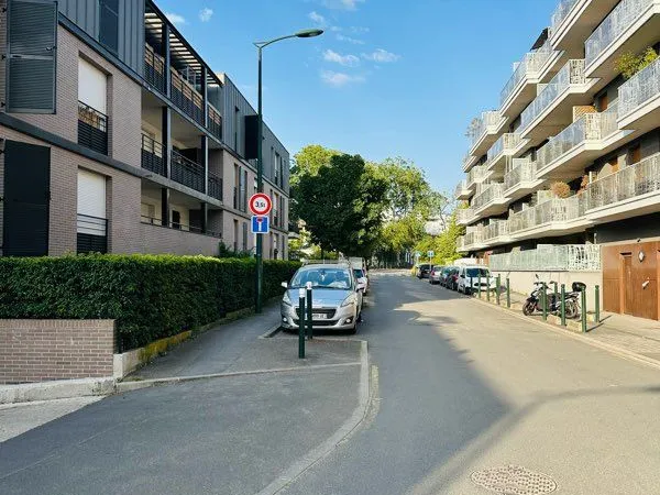 Chambre meublée avec accès jardin - Plateau de Palaiseau / Paris-Saclay