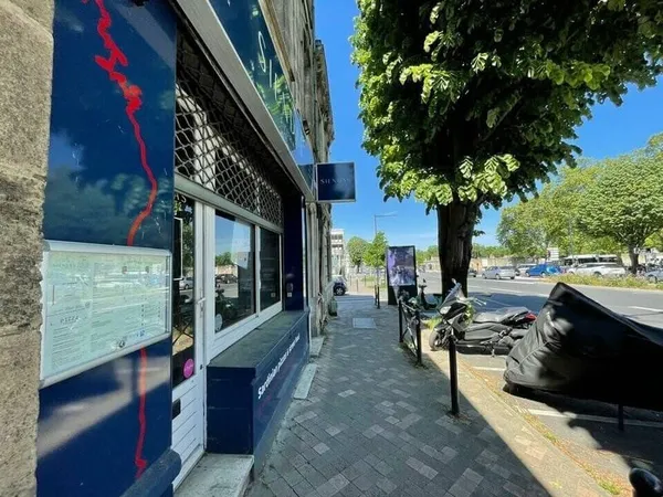 Local commercial 50 m²