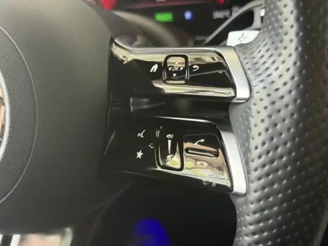 Mercedes Glc 400 e  hybrid eq 4matic am — photo 41