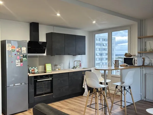 Chambre à louer dans une coloc à 3