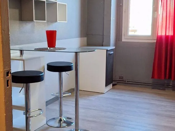 Studio 1 pièce 24 m²