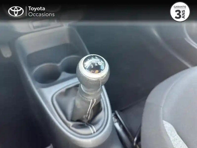 Toyota Aygo X 1.0 vvt-i 72ch dynamic my24 — photo 15