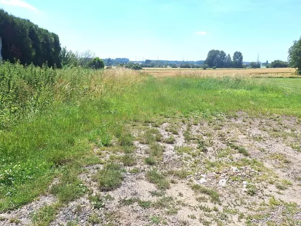 Terrain 440 m²