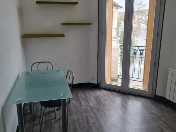 Appartement rue d'alsace proche gare et centre