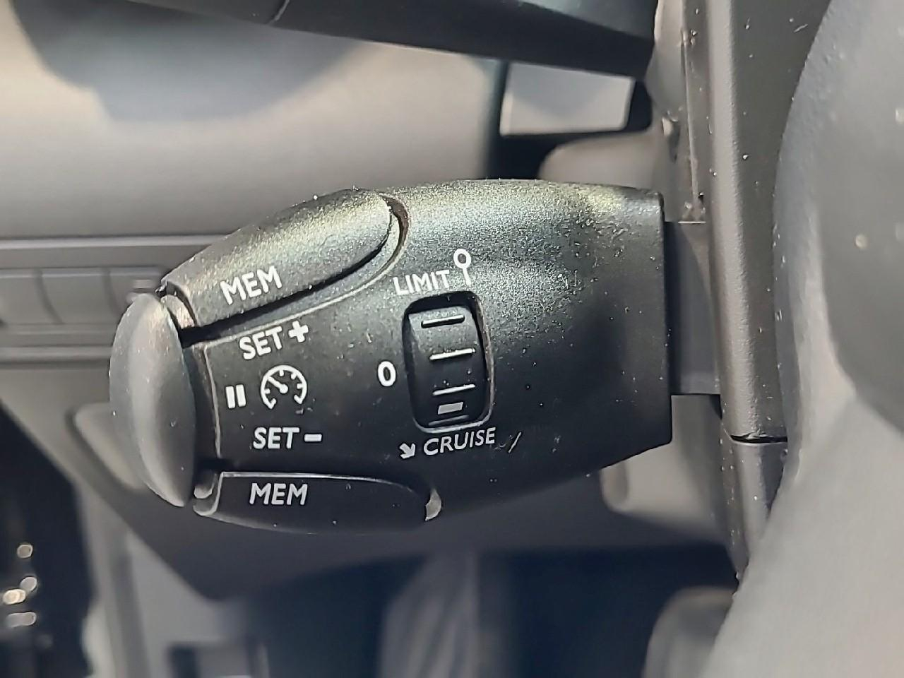 Citroën C3 Aircross bluehdi 120 s&s eat6 shine pack — photo 21