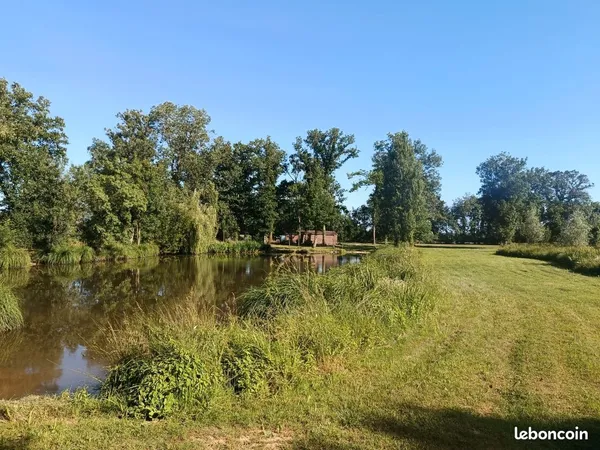 Plan d'eau Vente Puceul  14000m² 70000€