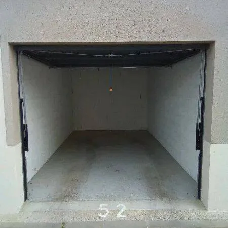 Parking 20 m²