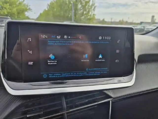 Peugeot 208 puretech 75 s&amp;s bvm5 — photo 54