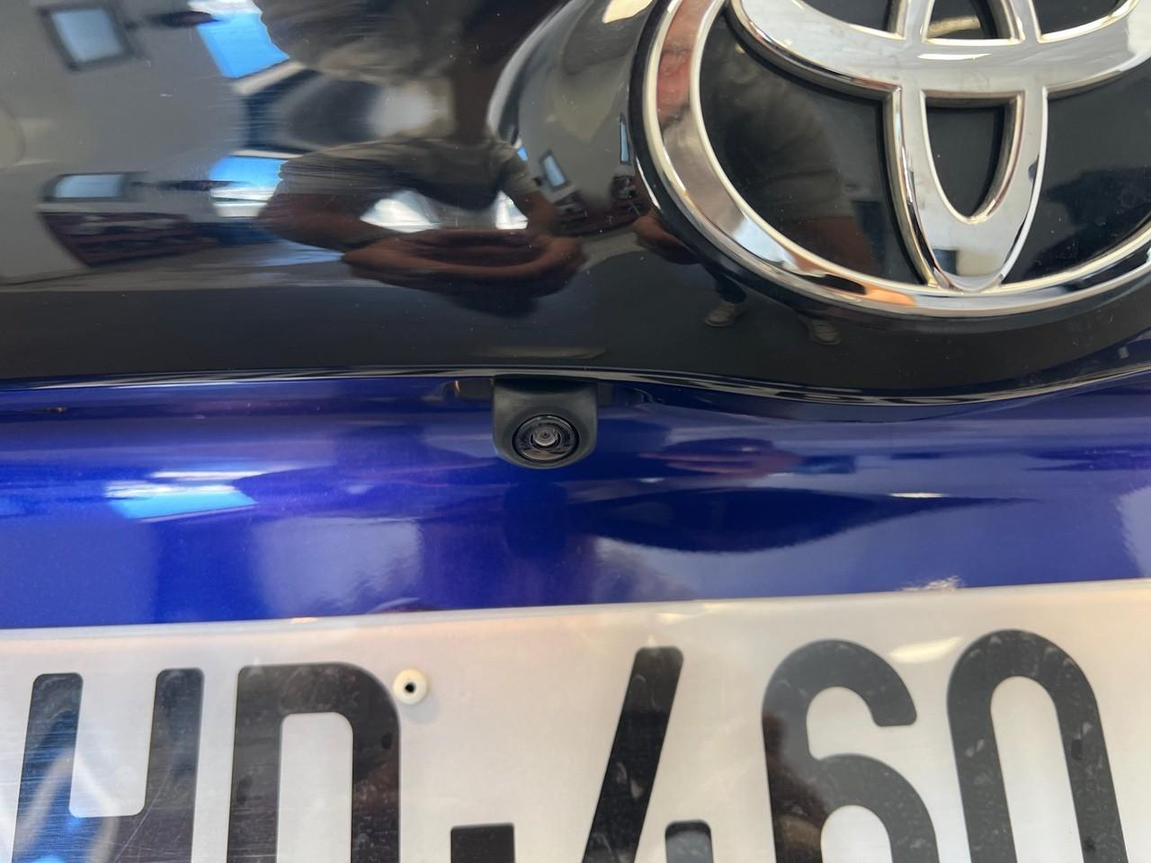 Toyota Yaris hybride 130h collection — photo 17