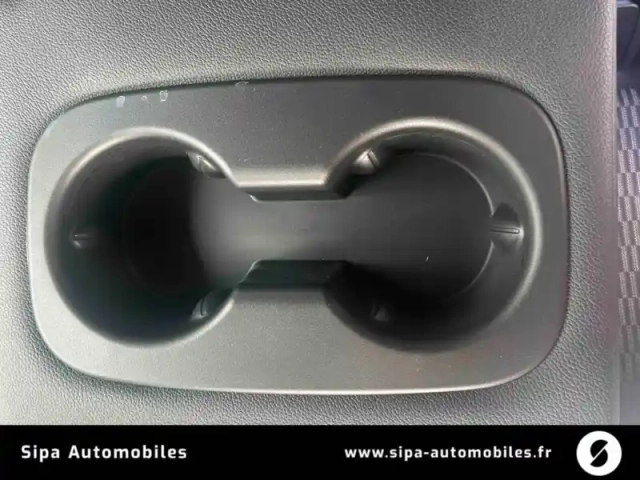 Opel Insignia grand sport 1.5 diesel 122 ch — photo 174