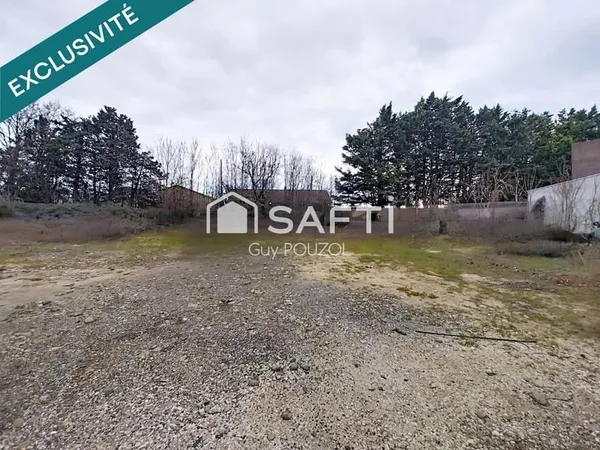 Terrain constructible de 1459 m2 Pierrelatte centre