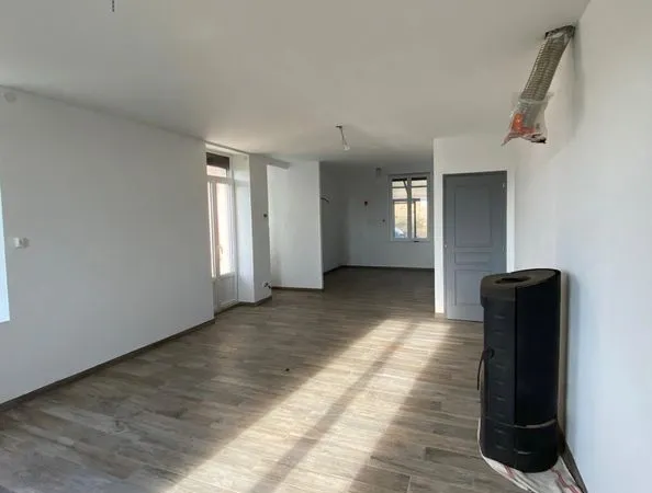 Location magnifique Duplex de 85 m2 - Meublé - Refait à neuf - Hauteurs de St Etienne - vue panorami