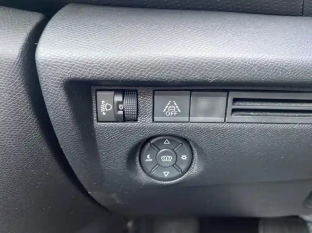 Citroën C4 bluehdi 130ch s&amp;s feel pack eat8 120g — photo 15