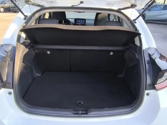 Toyota Yaris hybride 116h dynamic 1.5 116 ch — photo 10