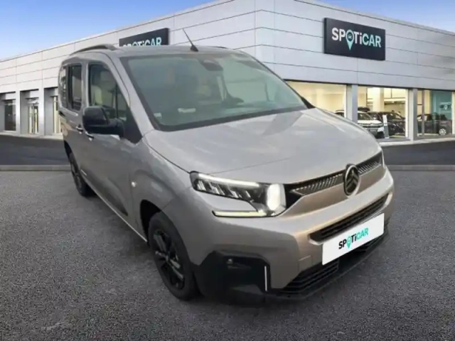 Citroën Berlingo taille m - 1.5 bluehdi 130ch s&amp;s max eat8 5 places — photo 3