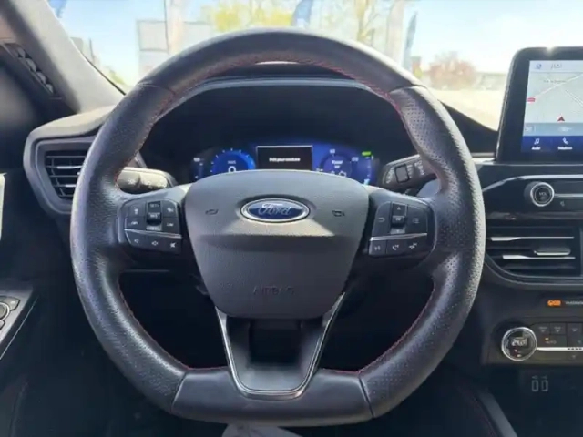 Ford Kuga 2.5 duratec 225ch phev st-line bva — photo 15